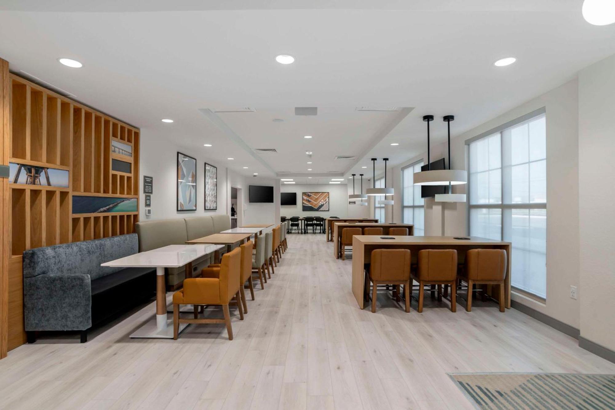 Comfort Inn & Suites Panama City Beach - Pier Park Area Dış mekan fotoğraf
